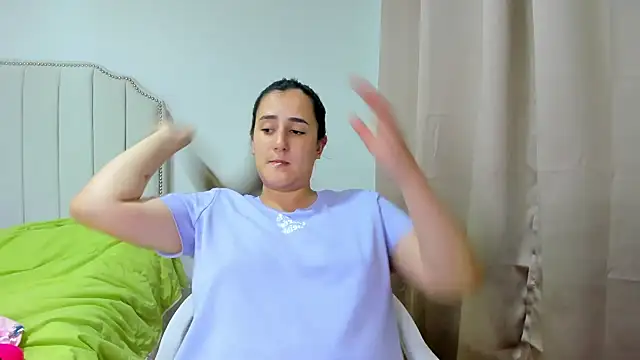 Hanna86 online show from November 15, 12:11 am