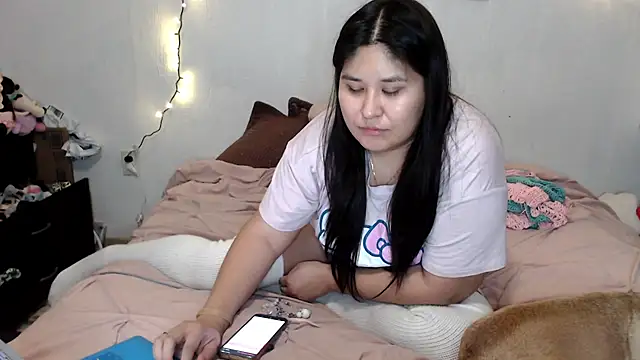 Cupcakecutie449 online show from November 21, 9:33 am