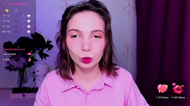 KindHazelHere  online show from March 15, 6:21 pm