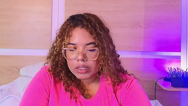  nickypurple  online show from March 27, 6:30 pm