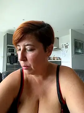 Snapshot of Evalibertinesexy chatting on October 4, 10:54 am Evalibertinesexy online show from October 4, 10:54 am
