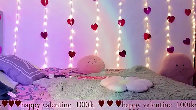 damn that booty online show from February 16, 3:45 pm