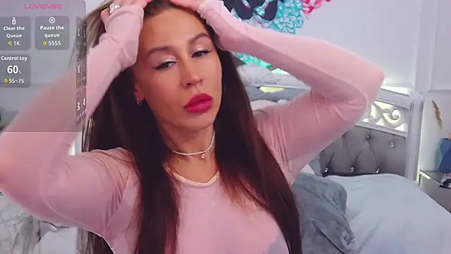 CrissyTaylor online show from November 13, 3:27 am