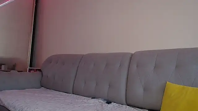 KathrineBerry online show from December 17, 5:33 am