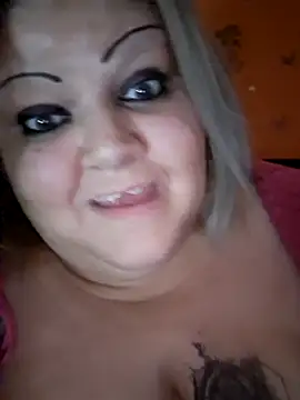 ducicsajsziii online show from February 13, 5:14 pm