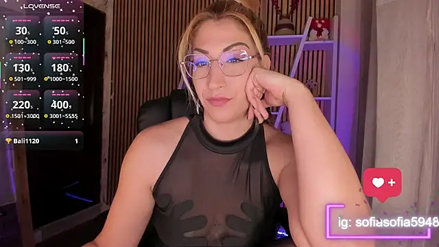 sofiah  online show from March 13, 6:20 pm