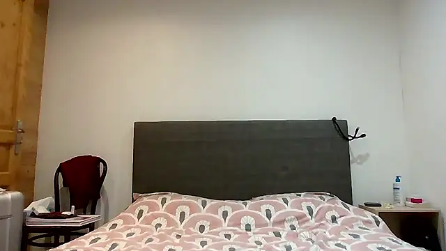 Madame Callie online show from January 10, 5:50 pm