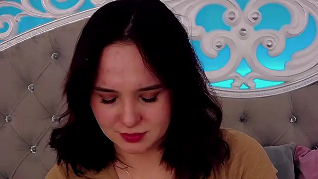 MeIisaLove online show from March 6, 8:48 pm