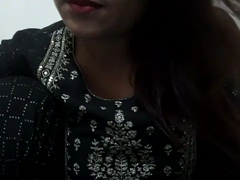 Snapshot of shekira99 chatting on October 20, 12:41 pm shekira99 online show from October 20, 12:41 pm