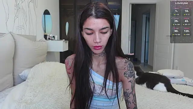 vinkitinkii online show from January 6, 7:12 am