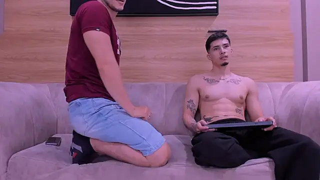 hot  guys  online show from February 20, 1:26 am