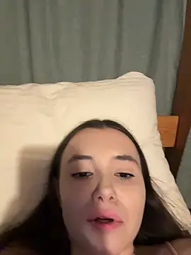 iamsofiedvige online show from February 27, 5:02 pm