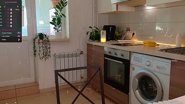 MissLovex online show from February 19, 5:29 am