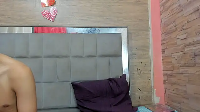 chicasirbo online show from October 28, 7:52 pm