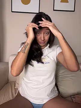 DianaHopson online show from March 27, 11:33 am