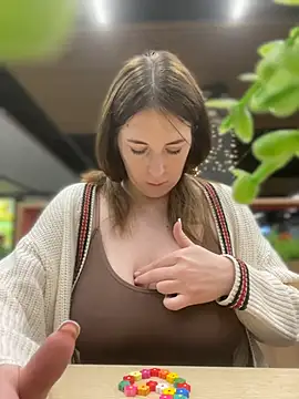 MommmyYummy online show from February 13, 3:13 pm