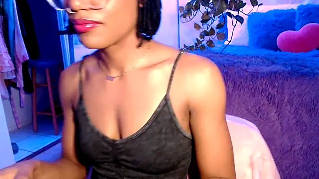 CocoSage online show from February 4, 8:12 pm