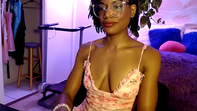 CocoSage online show from November 14, 9:37 pm