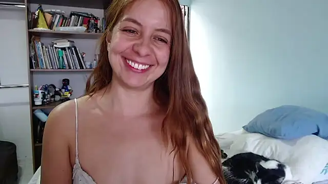 violetapeter 1 online show from July 16, 8:24 pm