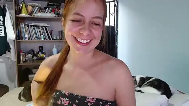 violetapeter 1 online show from July 23, 9:34 pm