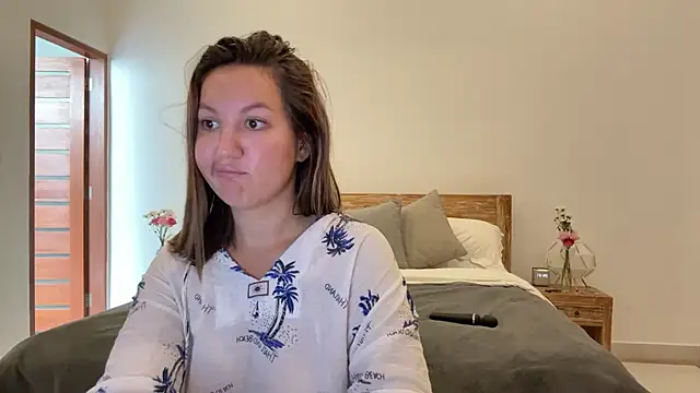 Nelly Fischer online show from September 27, 1:35 am