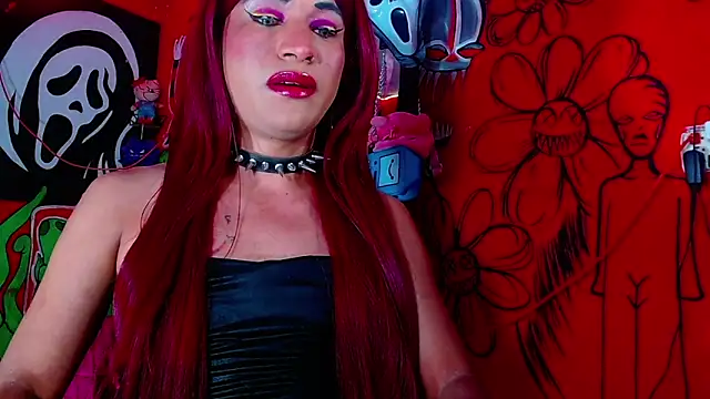 HugeDanex online show from April 8, 6:15 am