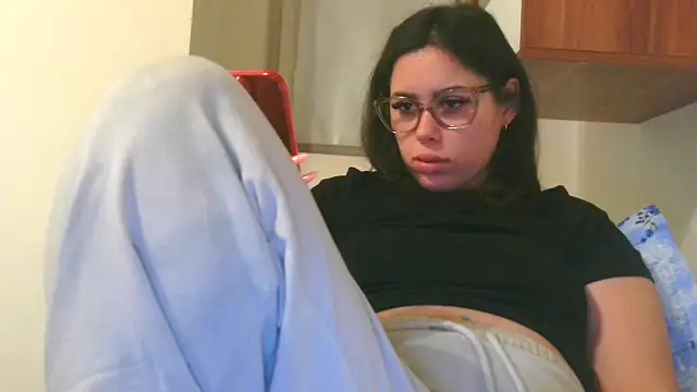 LovelyJulliette online show from January 12, 5:40 pm