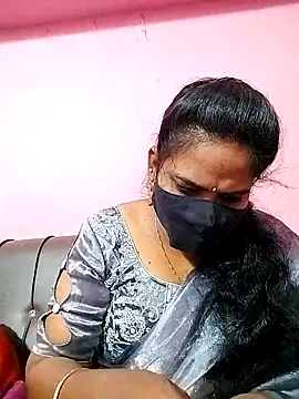 melina214 online show from December 4, 3:42 am