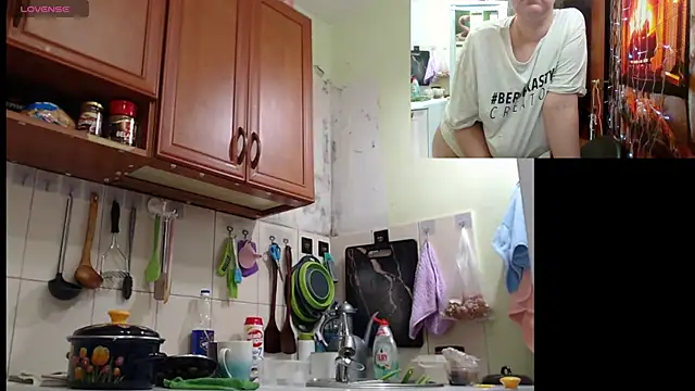 Sakura Green online show from September 28, 7:08 pm