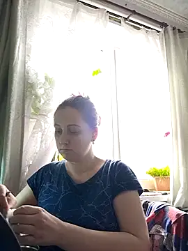 Sakura Green online show from April 25, 9:23 am