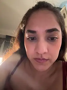 CuteFatima online show from October 28, 2:23 pm