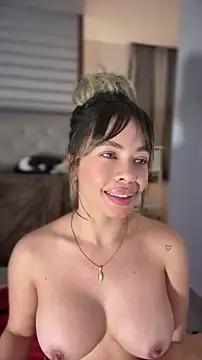 Alison Diaz17 online show from April 22, 2:52 am