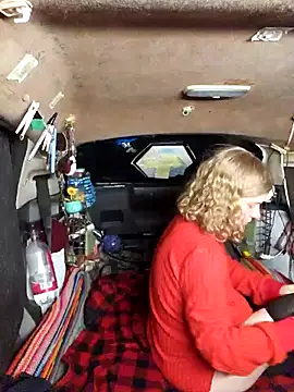 Snapshot of Evalain_shadow chatting on October 8, 12:48 am Evalain shadow online show from October 8, 12:48 am