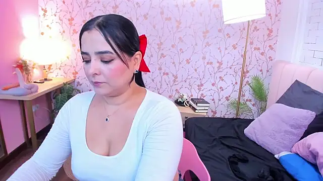 taylor bennet online show from January 12, 12:21 pm