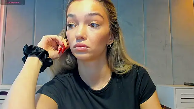 Sassy Teen online show from September 9, 8:36 am