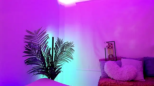 Gloomydoll online show from October 20, 7:28 pm