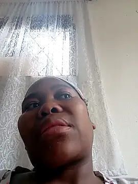 Real1SweetQueen online show from November 1, 7:01 am