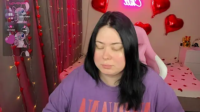 Akemi BBW online show from February 20, 5:17 am