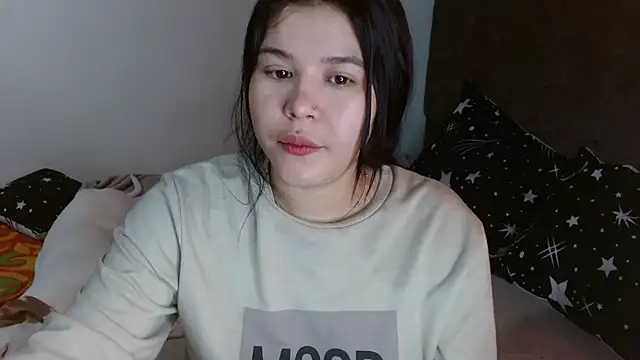 zoe adhara online show from November 4, 7:41 pm