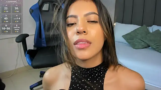 casandra ballesteros online show from September 27, 2:35 pm