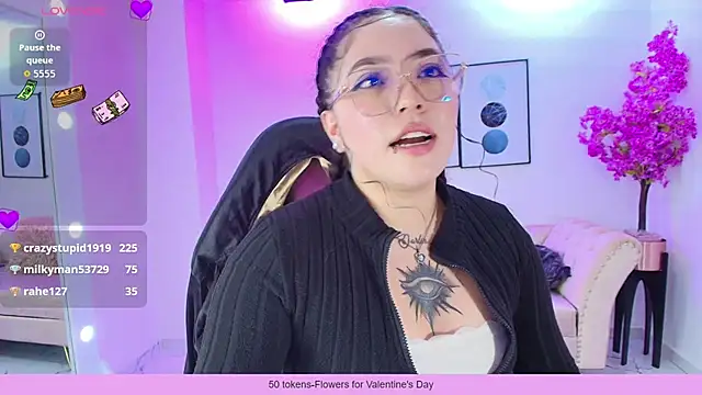 Isa reel online show from March 3, 8:15 pm