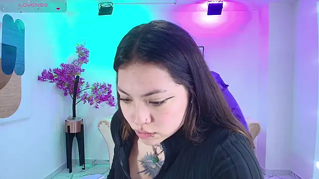 Snapshot of Isa_reel chatting on September 27, 8:05 pm Isa reel online show from September 27, 8:05 pm