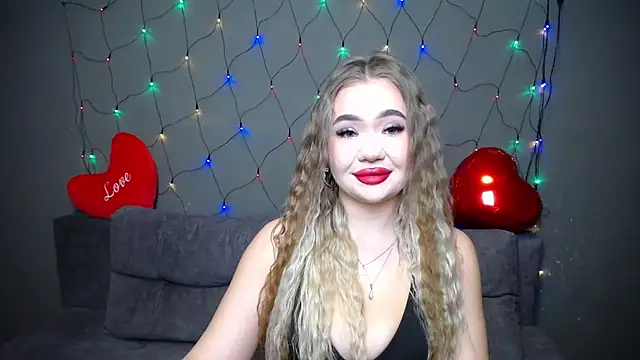 StacyYellig online show from February 14, 10:12 pm