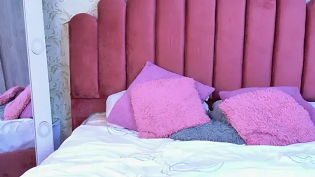 Bella Fior online show from December 1, 12:04 am