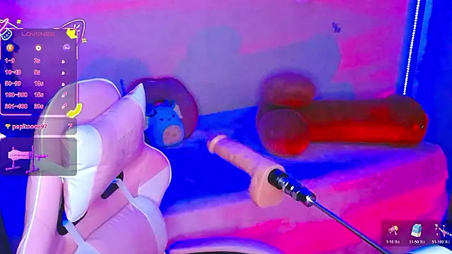 kim saenz20 online show from March 3, 4:07 am