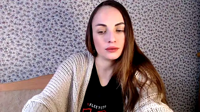 Tinadream20 online show from February 11, 7:43 am