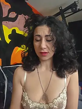 Concy de  online show from January 17, 9:00 pm