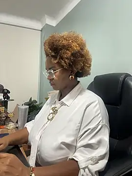 AliciaMiilf online show from July 1, 1:27 am
