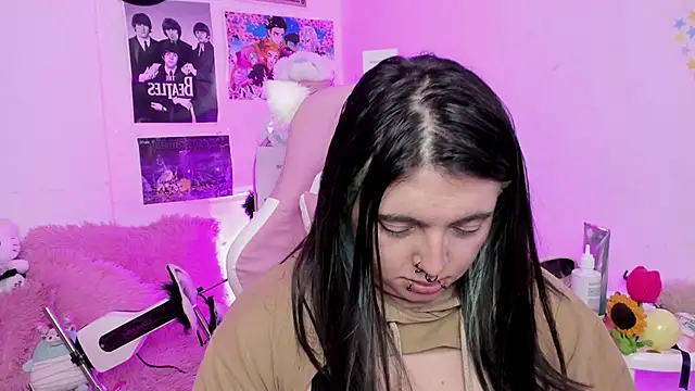 Sachi Meow online show from December 17, 11:20 pm