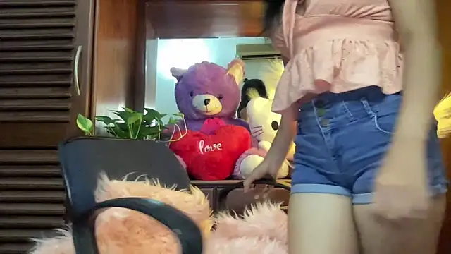 Princess Lily online show from May 2, 1:58 pm